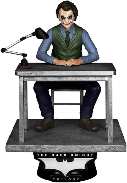 BK D-Stage The Dark Knight Trilogy - The Joker Diorama (15cm)